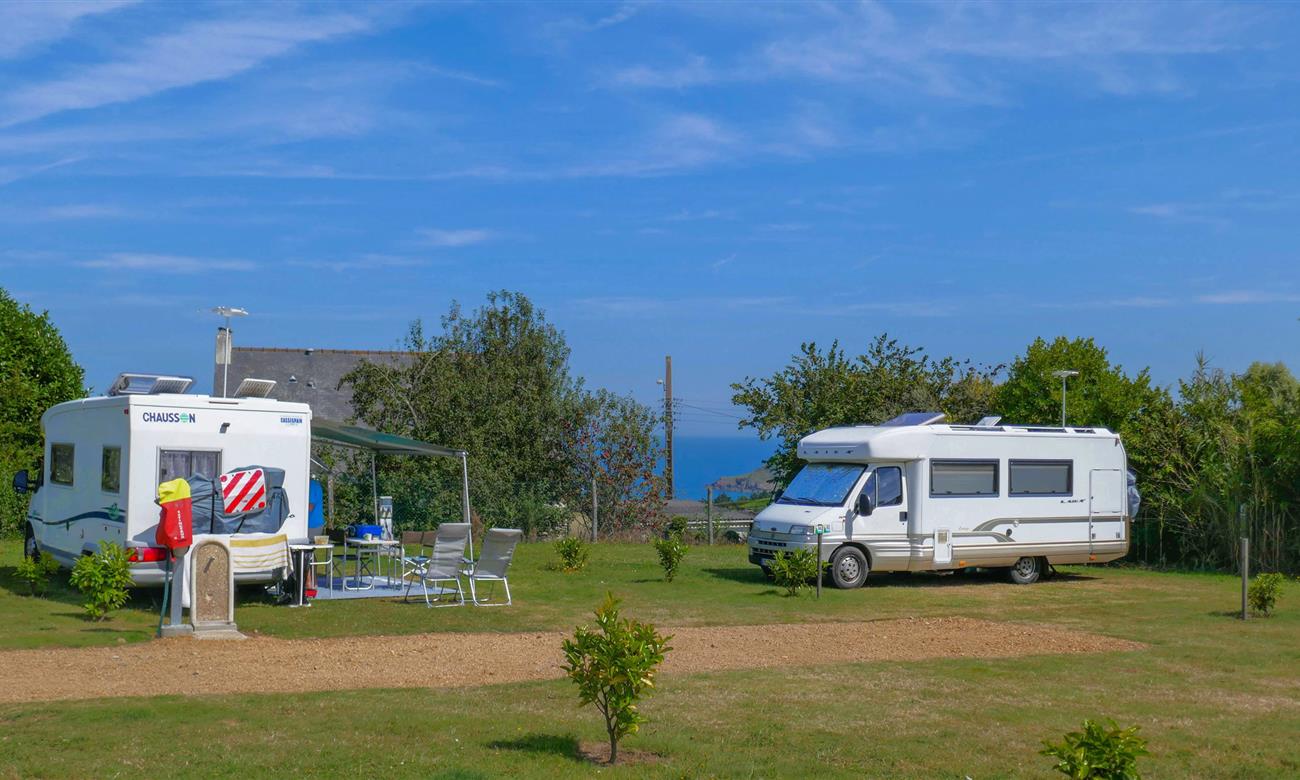 emplacement de camping vue mer à piampol