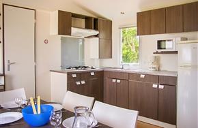 Séjour à Plouha – Salle à manger mobile home 3 chambres
