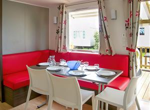 Vacances à Plouha – Intérieur mobile home 3 chambres 