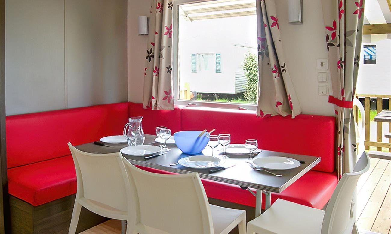 Vacances à Plouha – Intérieur mobile home 3 chambres 