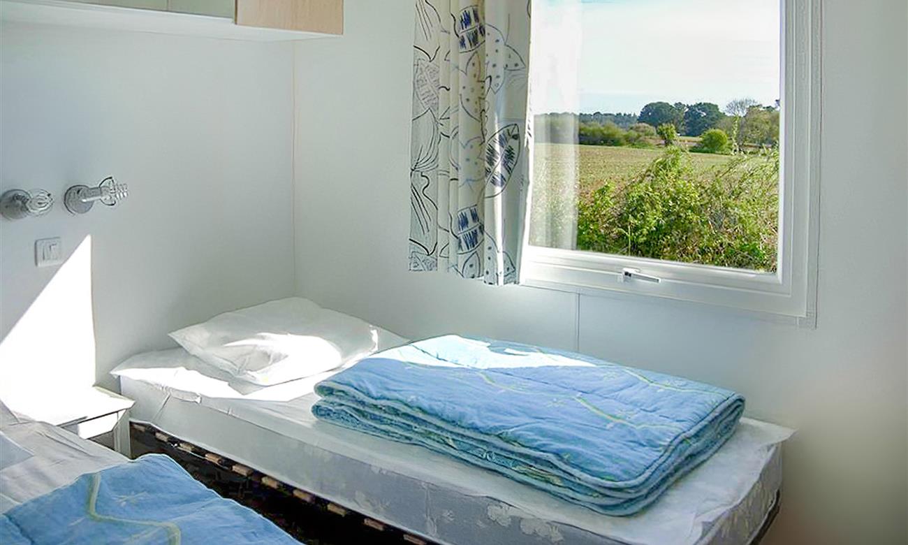 Chambre 2 lits simples, mobil home 29m²
