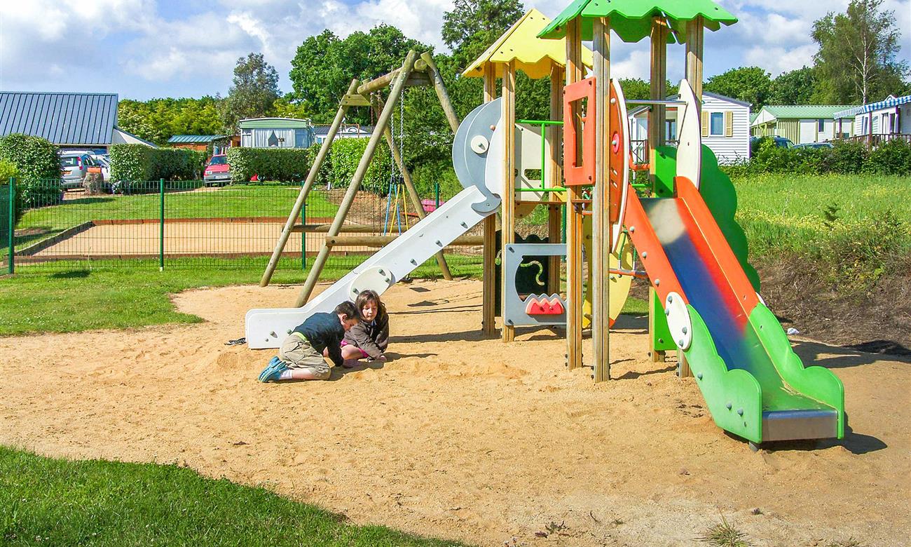 aire de jeux - camping Plouha